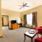 Baymont by Wyndham Grand Forks