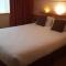 Hôtel du Parc Nantes Ouest Orvault - 奥尔沃
