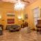 Foto: Charming Old City 4 Bedroom Chateau 2/30