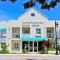 Silver Palms Inn & Historic Homes