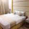 Bluesky Serviced Apartment Airport Plaza