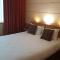 Hôtel du Parc Nantes Ouest Orvault - 奥尔沃