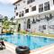 Pool Party Hostel