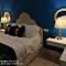 1 Day Car Hotel Station 18