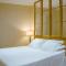 Apartamento Bizcocheros con piscina y jardín privado