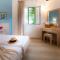 Melissa Apartments, Studios & Suites