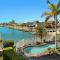 Foto: Serenity Waters 6 - Pristine 2 BDRM Apt with Water Views