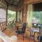 Junia Guesthouse Bukit Lawang - Bukit Lawang