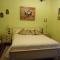 Hostal Renoir
