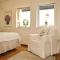 2 Bedroom Stunning Home In Borgholm