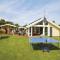 Foto: Four-Bedroom Holiday Home in Stege