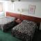 Canadiana Motel