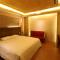 R7 Hotel
