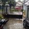 Red Beach Homestay
