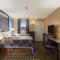 Super 8 by Wyndham Henryetta