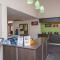 ibis Styles Canberra Eagle Hawk - Canberra