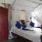 Ocean View tourist guest house at Negombo beach near the airport - نيجومبو