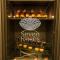 Seven Roses Hotel
