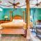 Family Suite @ Mahogany Hall