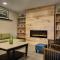 Country Inn & Suites by Radisson, Coralville, IA