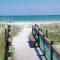 La Fiesta Ocean Inn & Suites