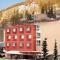 Alpine Classic Hotel