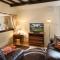 Vulcan Lodge Cottages