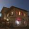 Guest Rooms Biju