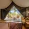 Truffle Lodge Dinner Bed Breakfast Glamping - Gretna