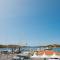 Villa Manda with sea view, 2 terraces & parking