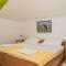 Villa Manda with sea view, 2 terraces & parking