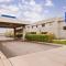 Americas Best Value Inn Waukegan - Waukegan