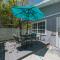 Tarpon Tale Inn