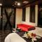 Hotel Grande (Love Hotel)