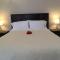 One Hamilton Place - Emerald - Choiseul