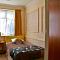 Acorn Guest House in Hull - Hull