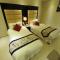 Al Janaderia Suites 7