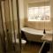 Slieve Donard Cottage Widows Row cottages - نيوكاسل