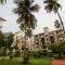 2BHK -Balcony & Pool View -Monarch Palms, Cadolim - 坎多林