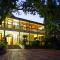 Ibis House
