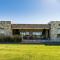 Estancia La Paz Hotel