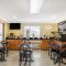 Super 8 by Wyndham Sumter
