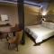 Hotel Ideo Lux