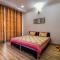 Tuk Tuk Homestay