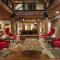 Silver Baron Lodge