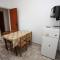 Apartments with parking space Grebastica, Sibenik - 6103