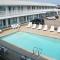 Dolphyn Motel