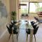 LUXURY HOUSE 110 m2 on the BEACH, POOL, PARKING - توريمولينوس