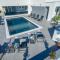 Villa Magnifica Penthouse with Jacuzzi - Novalja