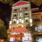 Red Hotel
